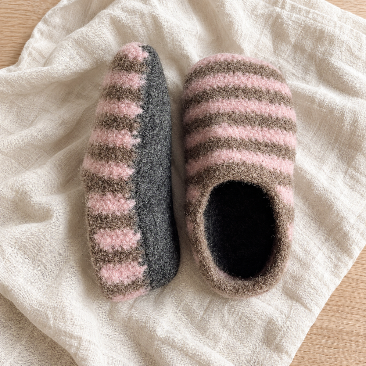 Felted Wool Slippers Crochet Pattern PDF – Custom Size House Shoes