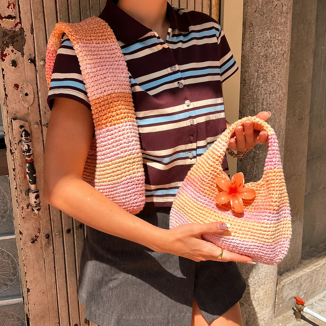 The Donut Bag Crochet Pattern PDF (2 Sizes) – Stylish Beginner Crochet Bag | Digital Download with Step-by-Step Video Tutorial