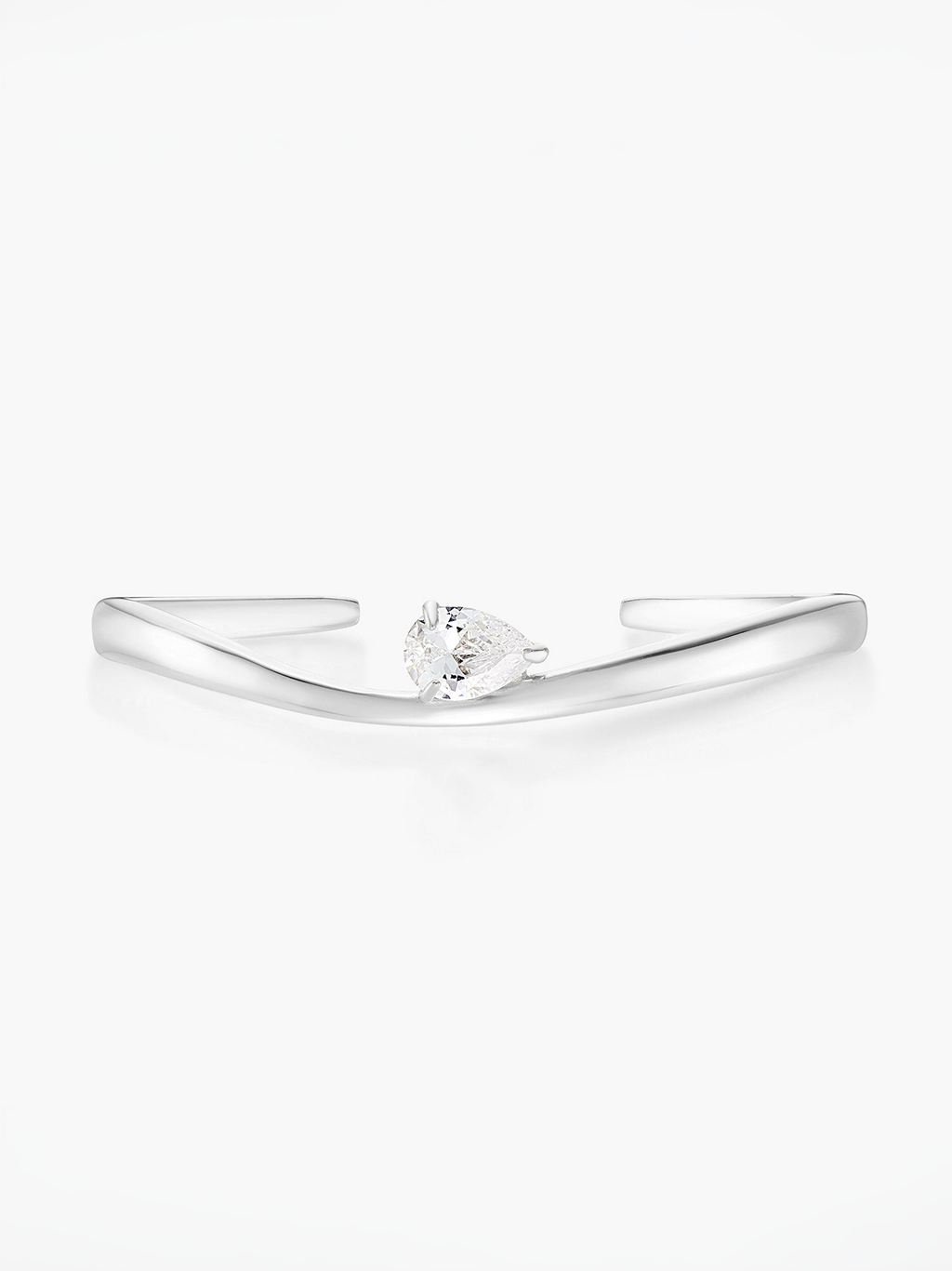 Pia Bangle